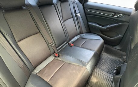 Honda Accord IX рестайлинг, 2018 год, 1 850 000 рублей, 14 фотография