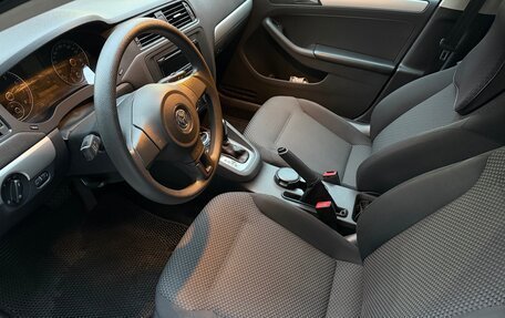Volkswagen Jetta VI, 2012 год, 1 050 000 рублей, 17 фотография