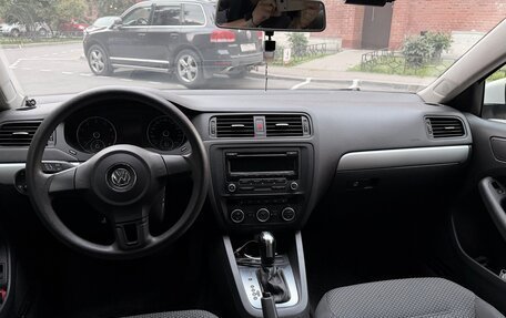Volkswagen Jetta VI, 2012 год, 1 050 000 рублей, 15 фотография