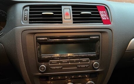 Volkswagen Jetta VI, 2012 год, 1 050 000 рублей, 23 фотография