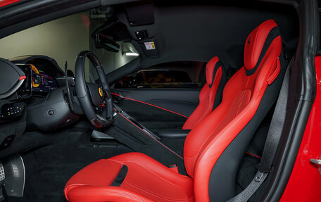 Ferrari Roma, 2025 год, 26 490 000 рублей, 17 фотография