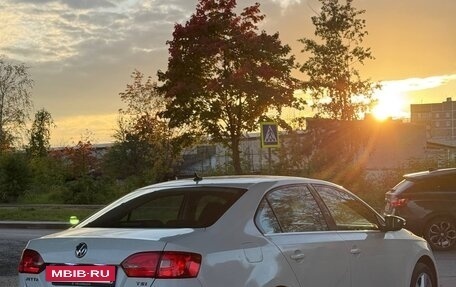 Volkswagen Jetta VI, 2012 год, 900 000 рублей, 6 фотография