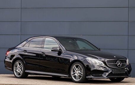 Mercedes-Benz E-Класс, 2015 год, 2 395 000 рублей, 9 фотография
