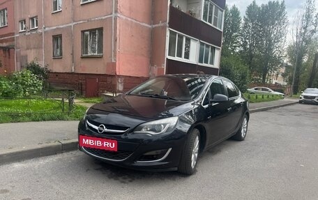 Opel Astra J, 2013 год, 700 000 рублей, 2 фотография