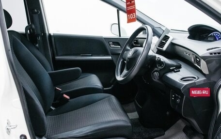 Honda Freed I, 2010 год, 949 000 рублей, 17 фотография