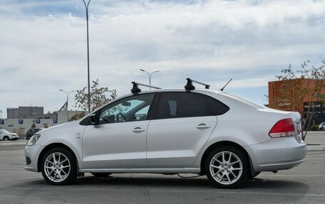 Volkswagen Polo VI (EU Market), 2013 год, 777 000 рублей, 2 фотография