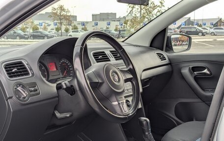 Volkswagen Polo VI (EU Market), 2013 год, 777 000 рублей, 20 фотография