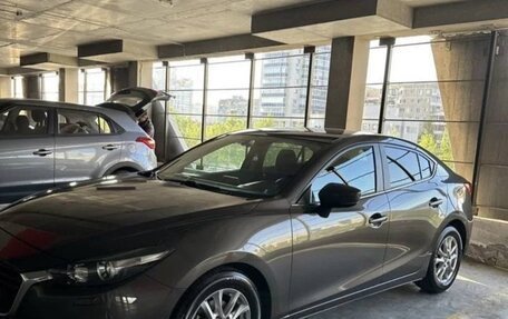 Mazda 3, 2018 год, 1 670 000 рублей, 4 фотография