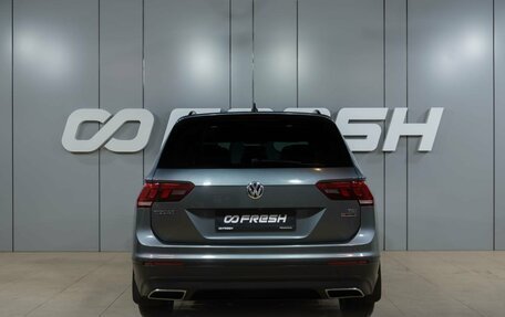 Volkswagen Tiguan II, 2017 год, 1 960 000 рублей, 4 фотография