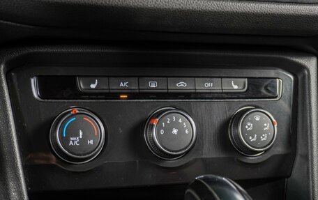 Volkswagen Tiguan II, 2017 год, 1 960 000 рублей, 14 фотография