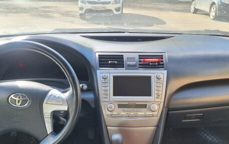 Toyota Camry, 2010 год, 1 200 000 рублей, 3 фотография