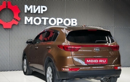 KIA Sportage IV рестайлинг, 2017 год, 1 630 000 рублей, 7 фотография