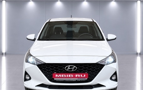 Hyundai Solaris II рестайлинг, 2021 год, 1 425 000 рублей, 2 фотография