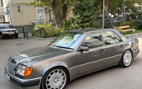 Mercedes-Benz W124, 1992 год, 7 490 000 рублей, 3 фотография