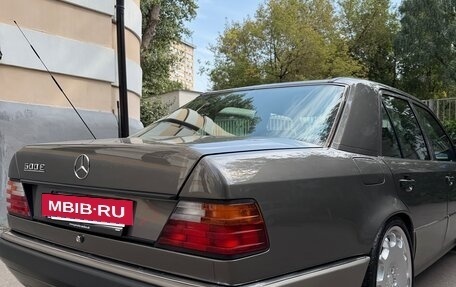 Mercedes-Benz W124, 1992 год, 7 490 000 рублей, 5 фотография