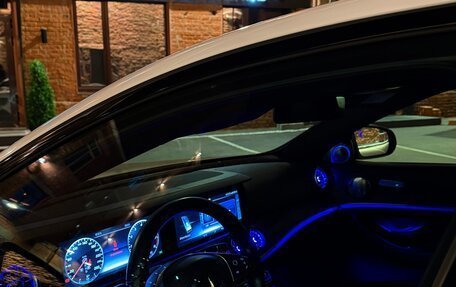 Mercedes-Benz E-Класс, 2016 год, 2 700 000 рублей, 8 фотография