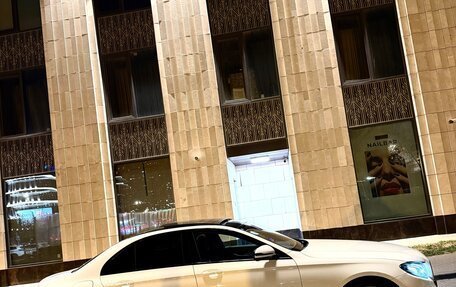 Mercedes-Benz E-Класс, 2016 год, 2 700 000 рублей, 9 фотография