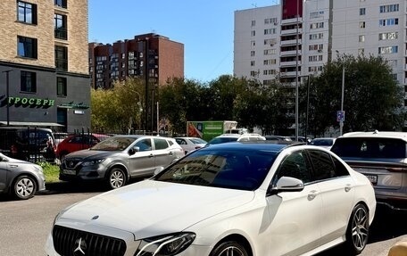 Mercedes-Benz E-Класс, 2016 год, 2 700 000 рублей, 11 фотография