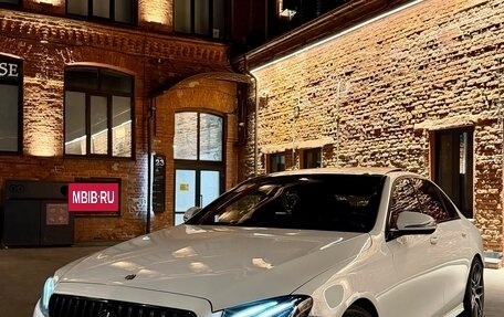 Mercedes-Benz E-Класс, 2016 год, 2 700 000 рублей, 3 фотография