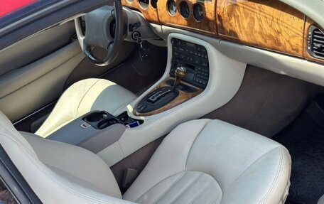 Jaguar XKR II, 2000 год, 1 950 000 рублей, 4 фотография