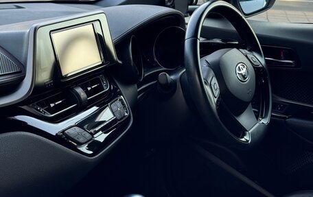 Toyota C-HR I рестайлинг, 2018 год, 1 900 000 рублей, 5 фотография