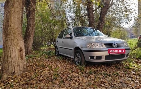 Volkswagen Polo III рестайлинг, 2000 год, 190 000 рублей, 2 фотография