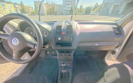 Volkswagen Polo III рестайлинг, 2000 год, 190 000 рублей, 6 фотография