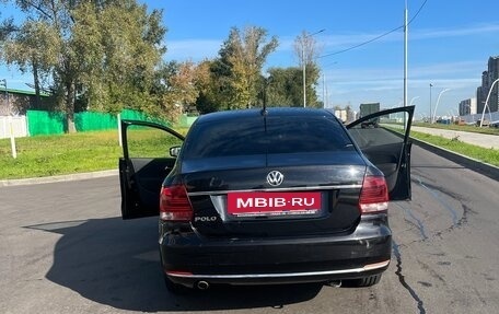Volkswagen Polo VI (EU Market), 2017 год, 1 050 000 рублей, 2 фотография