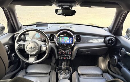 MINI Hatch, 2021 год, 1 950 000 рублей, 18 фотография