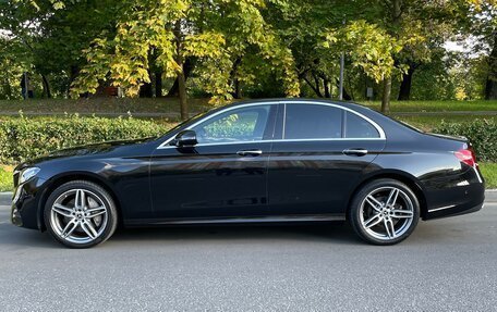 Mercedes-Benz E-Класс, 2019 год, 3 700 000 рублей, 7 фотография