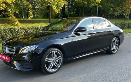 Mercedes-Benz E-Класс, 2019 год, 3 700 000 рублей, 6 фотография