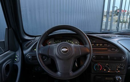 Chevrolet Niva I рестайлинг, 2011 год, 510 000 рублей, 11 фотография