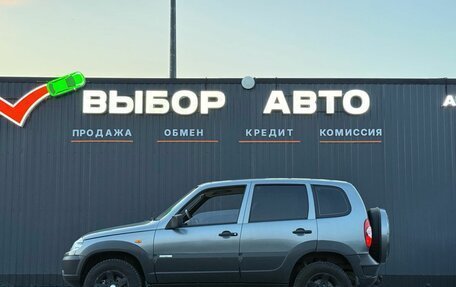 Chevrolet Niva I рестайлинг, 2011 год, 510 000 рублей, 4 фотография