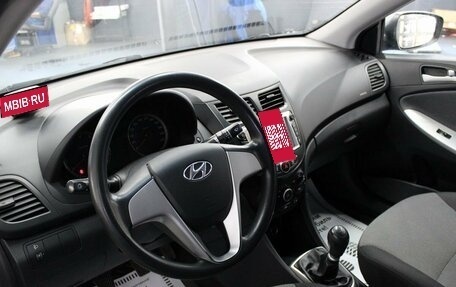 Hyundai Solaris II рестайлинг, 2011 год, 570 000 рублей, 7 фотография