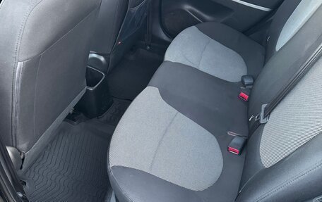 Hyundai Solaris II рестайлинг, 2013 год, 880 000 рублей, 18 фотография