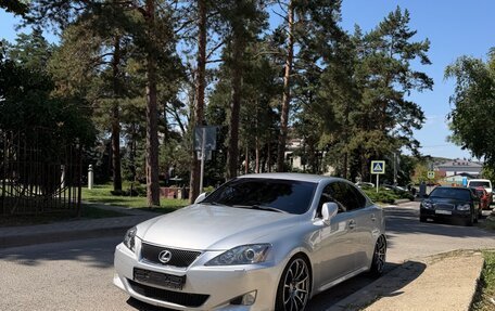 Lexus IS II рестайлинг 2, 2006 год, 1 690 000 рублей, 15 фотография