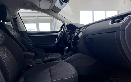 Skoda Octavia, 2020 год, 2 390 000 рублей, 10 фотография