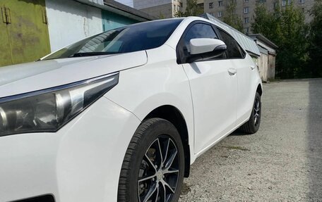 Toyota Corolla, 2014 год, 1 260 000 рублей, 5 фотография