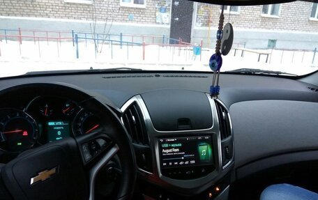 Chevrolet Cruze II, 2013 год, 700 000 рублей, 9 фотография