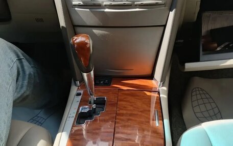 Toyota Camry, 2010 год, 1 100 000 рублей, 8 фотография