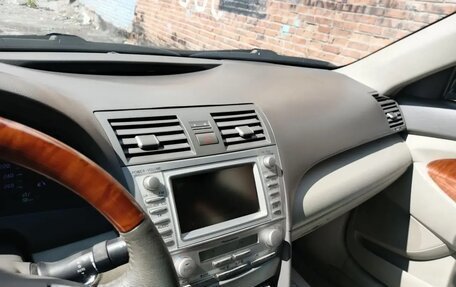 Toyota Camry, 2010 год, 1 100 000 рублей, 4 фотография