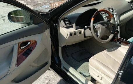 Toyota Camry, 2010 год, 1 100 000 рублей, 1 фотография