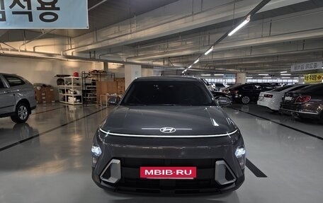 Hyundai Kona, 2023 год, 2 187 300 рублей, 2 фотография