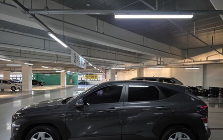 Hyundai Kona, 2023 год, 2 187 300 рублей, 8 фотография