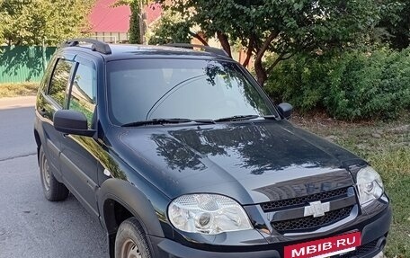 Chevrolet Niva I рестайлинг, 2019 год, 700 000 рублей, 13 фотография