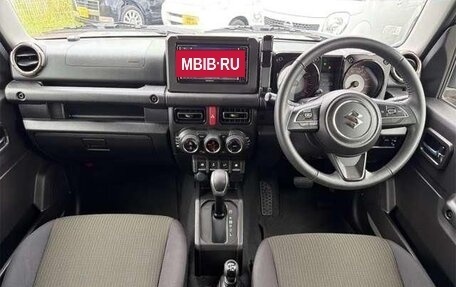 Suzuki Jimny, 2023 год, 1 800 000 рублей, 9 фотография