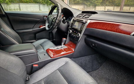 Toyota Camry, 2013 год, 1 644 900 рублей, 10 фотография