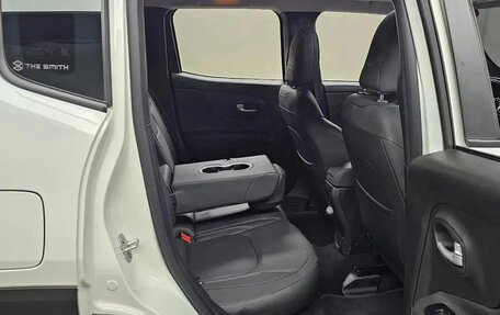 Jeep Renegade I рестайлинг, 2023 год, 1 450 000 рублей, 12 фотография