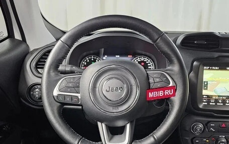 Jeep Renegade I рестайлинг, 2023 год, 1 450 000 рублей, 5 фотография