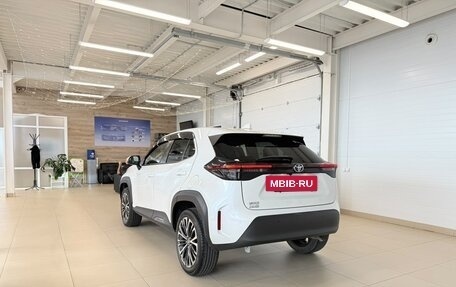 Toyota Yaris Cross, 2021 год, 2 249 900 рублей, 4 фотография